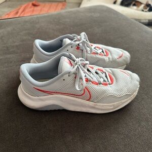 Nike Womens' Light Gray and Pink Sneakers